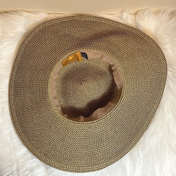 Sundance Widest Sun Summer Beach Pool Resort Hat - Picture 4 of 6